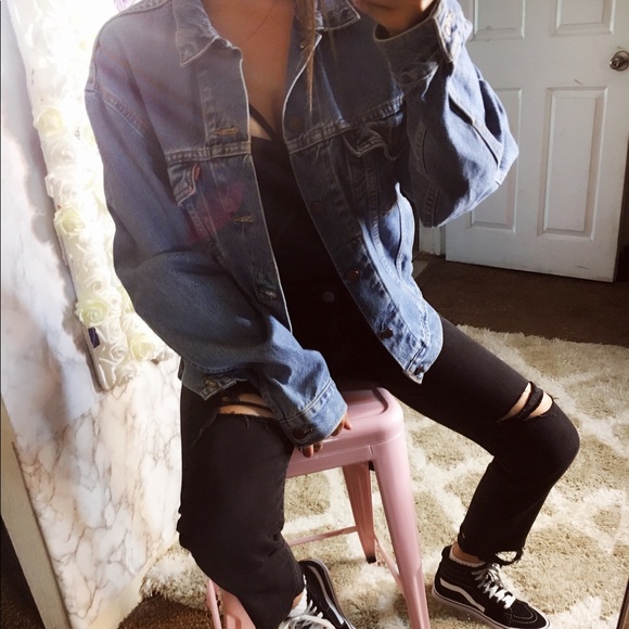 Levi's Jackets & Blazers - Levi’s Jean Jacket